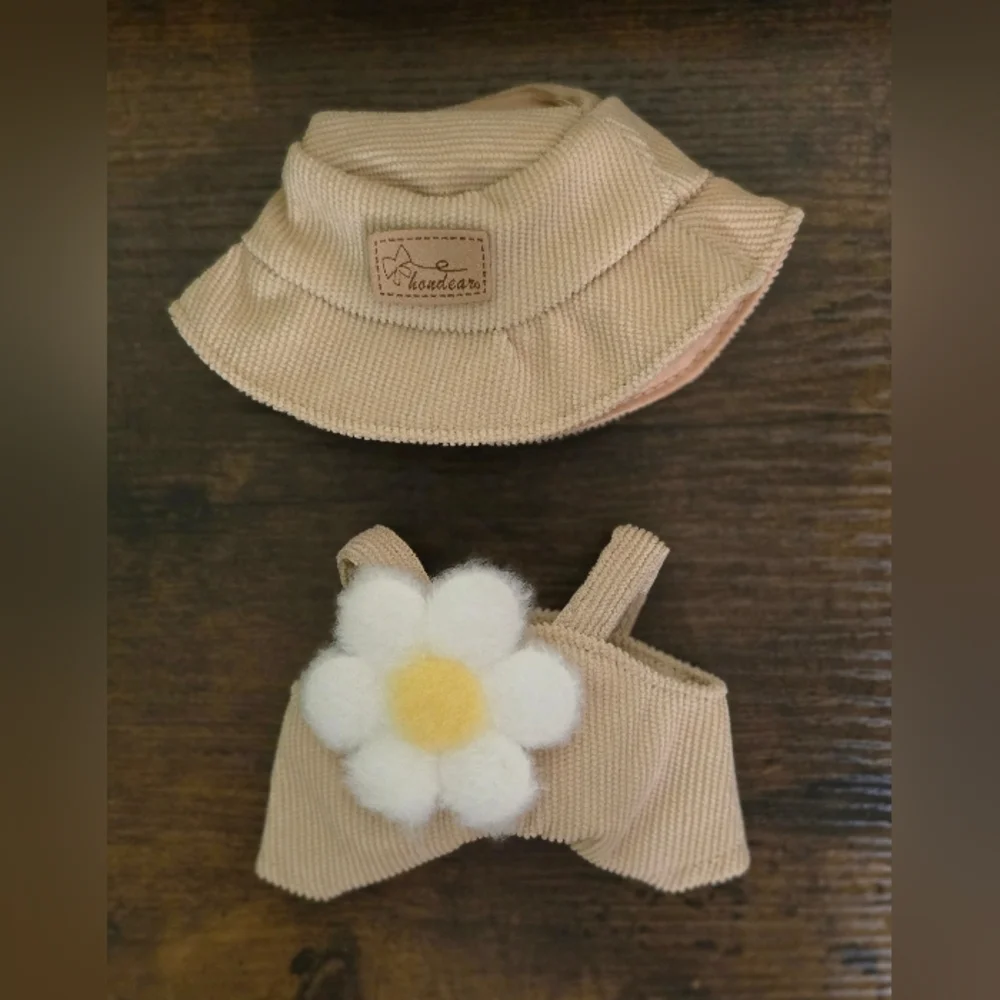 Fashion Labubu Outfit With Hat & Flower Pin NWT (Doll NOT‎ Included)